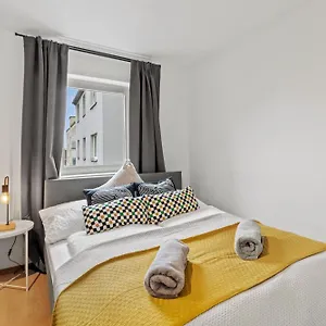 Perfect Location, 2 Min To Main Station, Long Term Вена